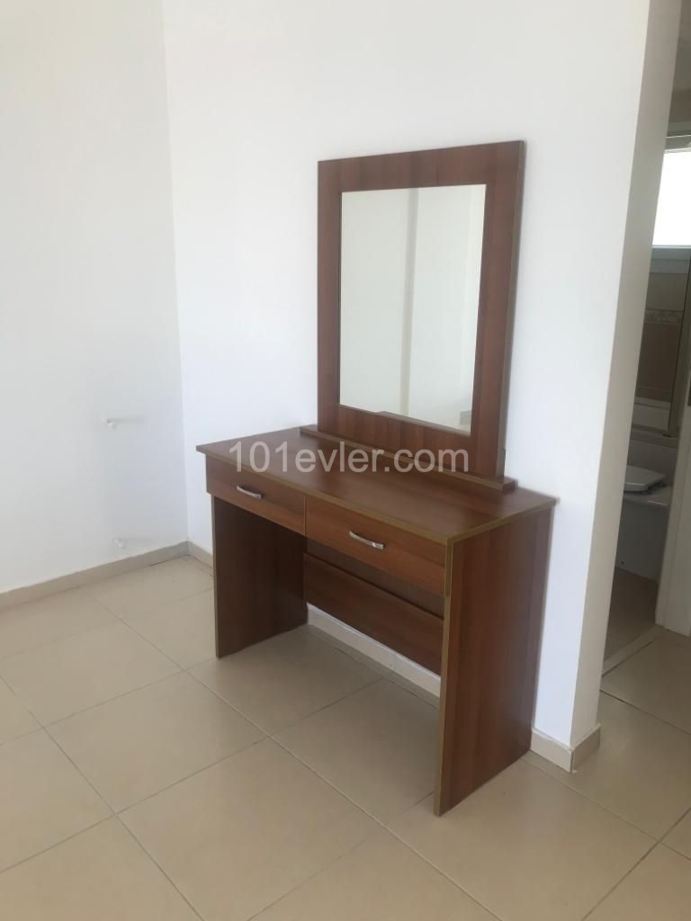 Alsancak'ta Özel Havuzlu Kiralık 4+1 Villa 