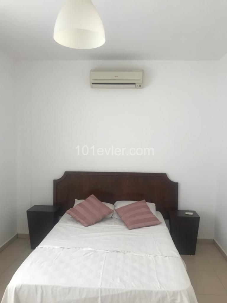 Alsancak'ta Özel Havuzlu Kiralık 4+1 Villa 