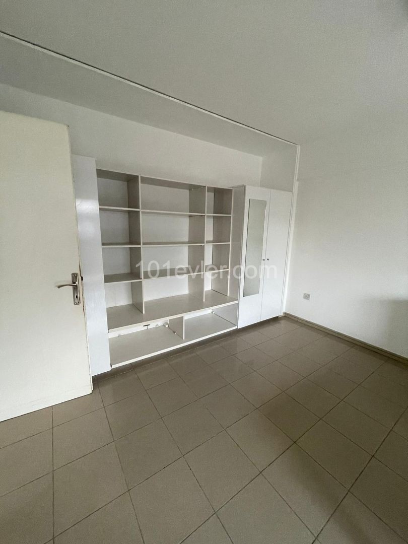 Office To Rent in Köşklüçiftlik, Nicosia