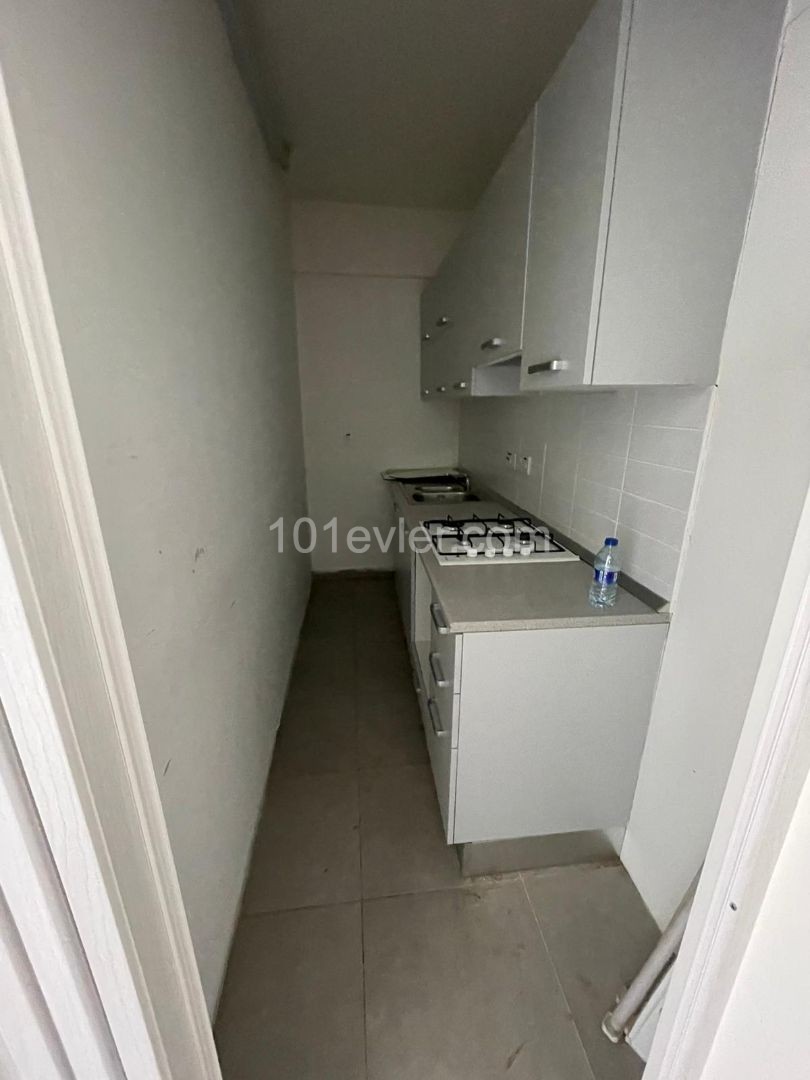 6-Room Rental Office with High Sign Value in Köşklüçiftlik (Monthly Payment) ** 