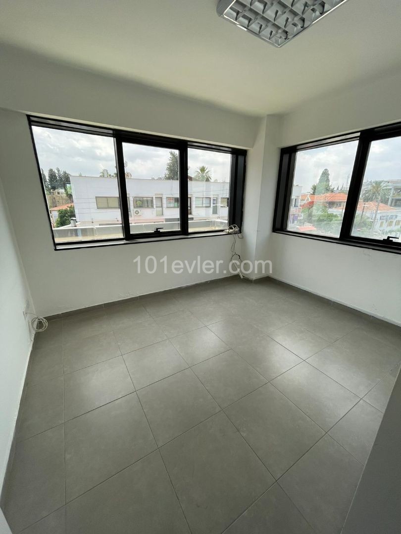 6-Room Rental Office with High Sign Value in Köşklüçiftlik (Monthly Payment) ** 