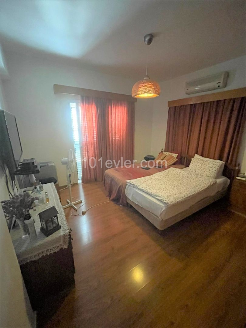 3 + 1 Apartments for Sale on the Ground Floor in Köşklüçiftlik ** 