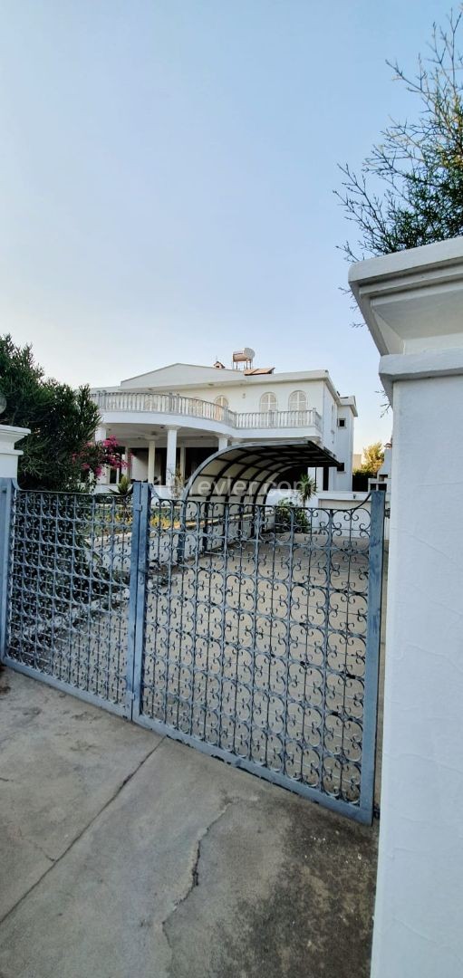 A Building for Sale in Yenikent, Surrounded by Villas with an Excellent Garden -1340 m2 - 3 floors with permission-Each apartment is 400 m2 ** 