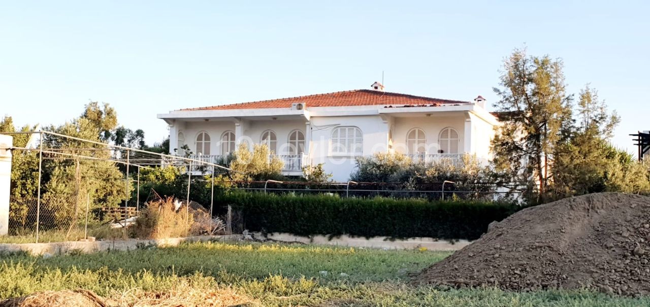 A Building for Sale in Yenikent, Surrounded by Villas with an Excellent Garden -1340 m2 - 3 floors with permission-Each apartment is 400 m2 ** 