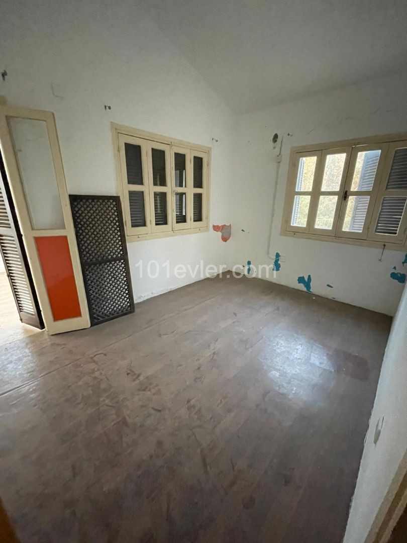 Ortaköy 520 m2 Grundstück in 7-Zimmer-Geschäft zu verkaufen ** 