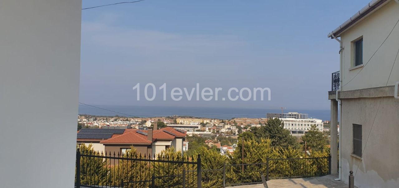 Girne Çatalköyde Kiralık 1+1  Dublex Daire