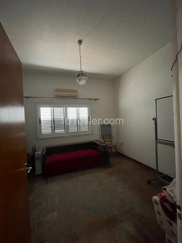 3+1 Detached House for Rent in Köşklüçiftlik Suitable for Office / Clinic / Workplace Use ** 