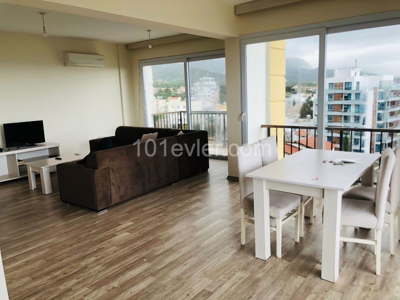Fully Furnished 2+1 Penthouse for Rent in Kyrenia ** 