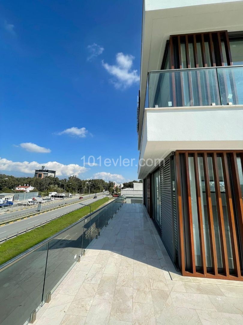 Complete New Building For Rent On The Street In Ortaköy ** 