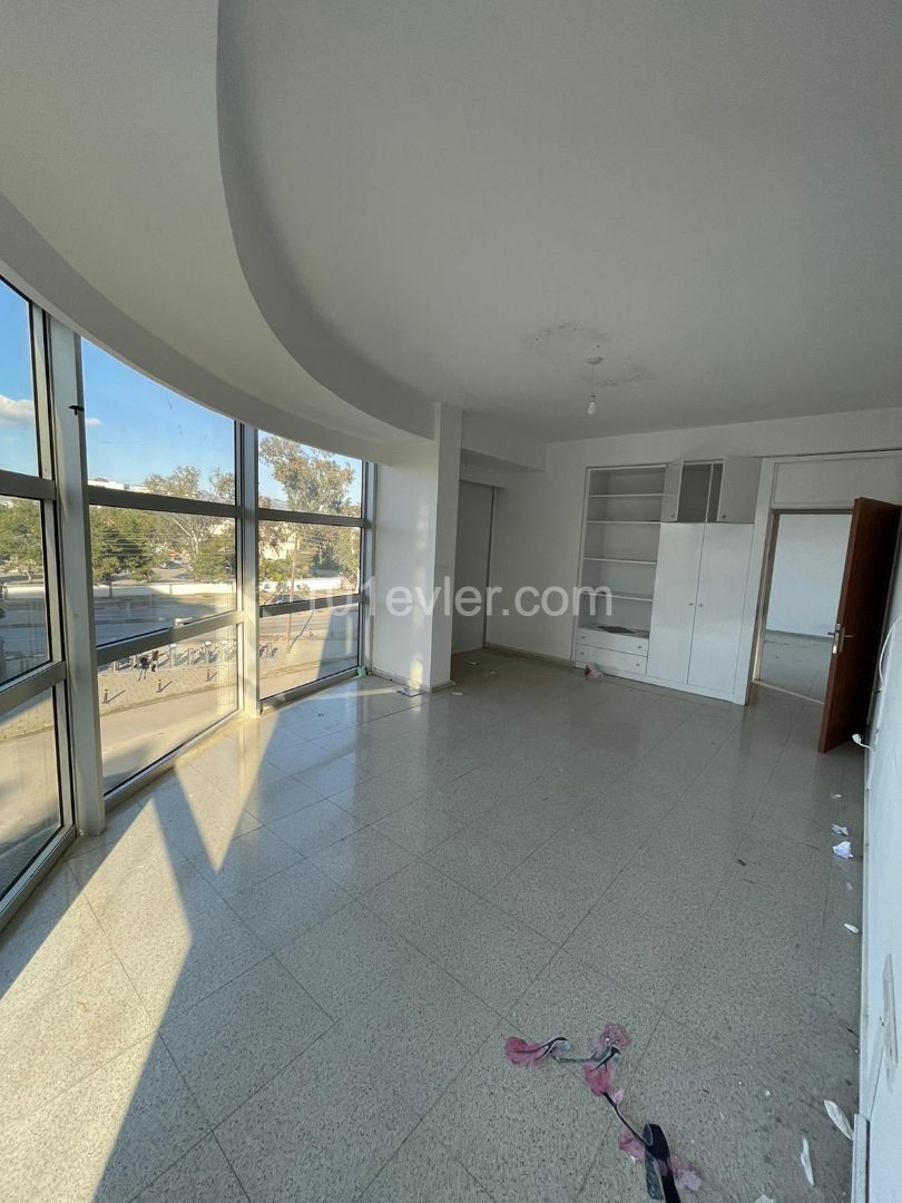 Spacious 2+1 Commercial Flat for Rent in Ortaköy (Suitable for Office-Workplace Use!) ** 