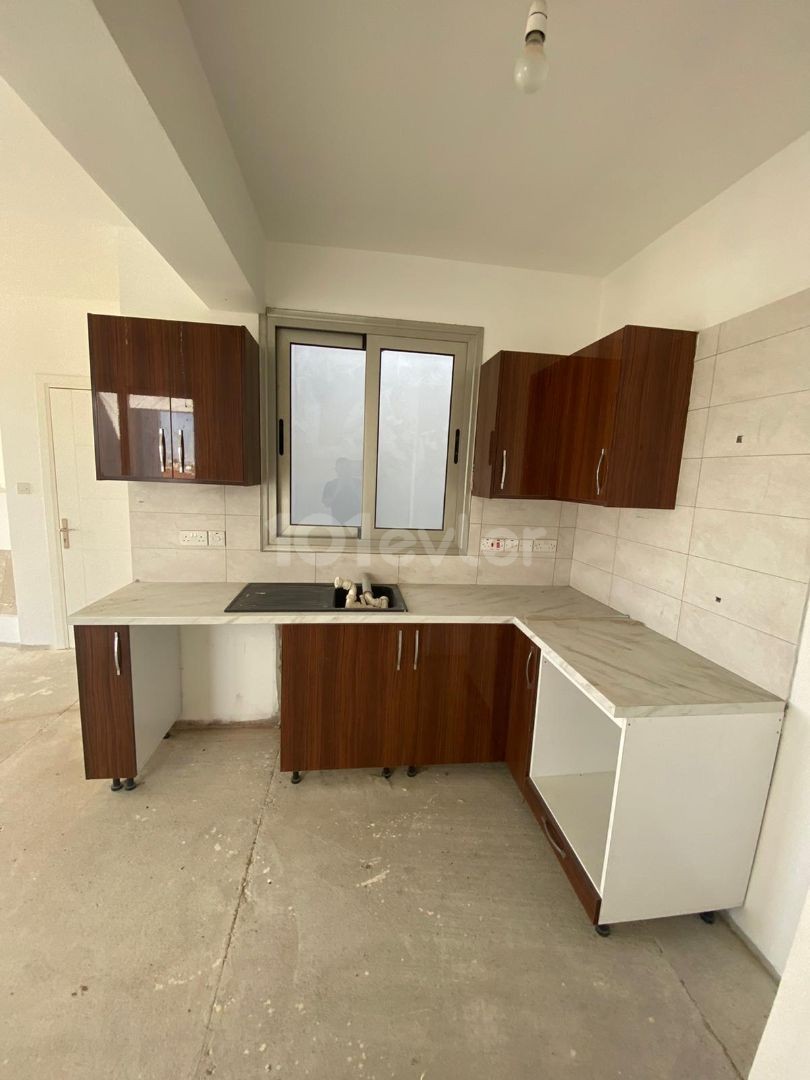 Taşkınköy'de Satılık Şömineli Sıfır 3+1 Penthouse (2 Adet)