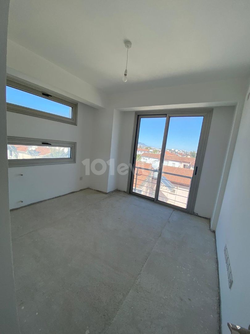 Taşkınköy'de Satılık Şömineli Sıfır 3+1 Penthouse (2 Adet)