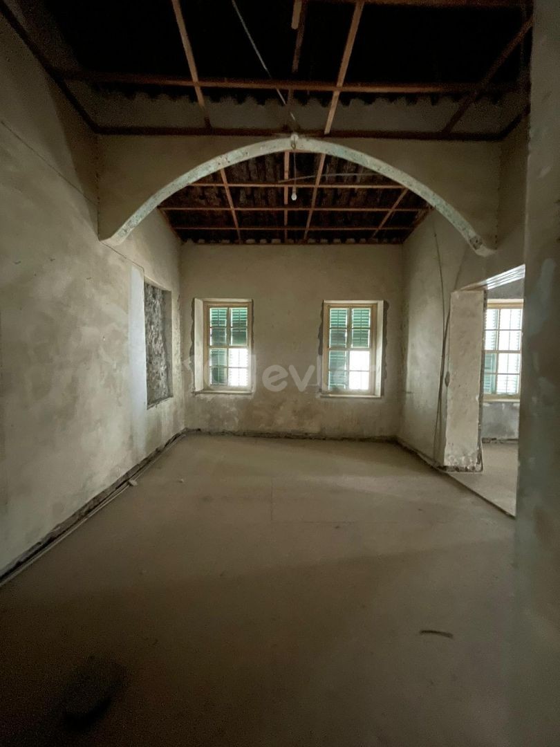 350 m2 - 2-Storey Corner Shop for Rent in the Walls of Nicosia ** 