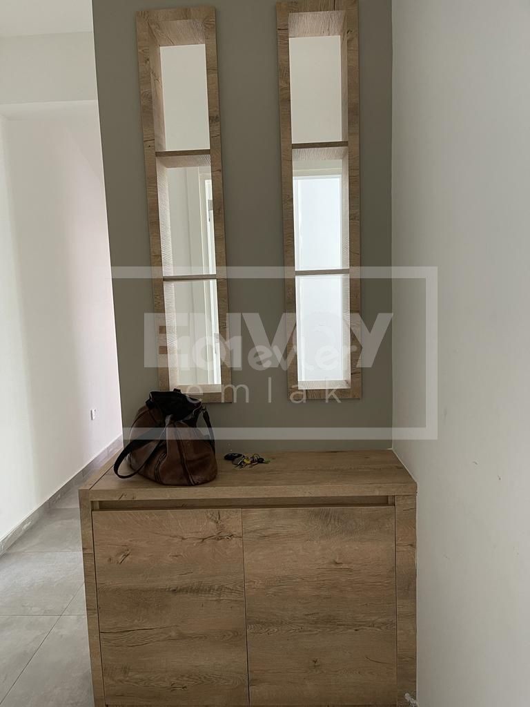 Metehan-Dereboyu Bölgesinde Lux  115 m2 Kiralık  Full Eşyalı 2+1 Daire 