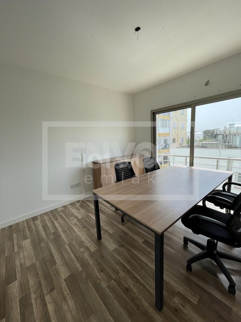 2 + 1 Office with Commercial Permit for Rent on the Street in the Metehan- Kermiya District ** 