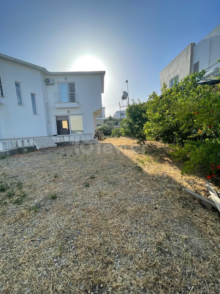 3+1 Detached Villa with Garden with Turkish Title for Sale in Kyrenia-Bosphorus- Area Available for Pool Construction ** 