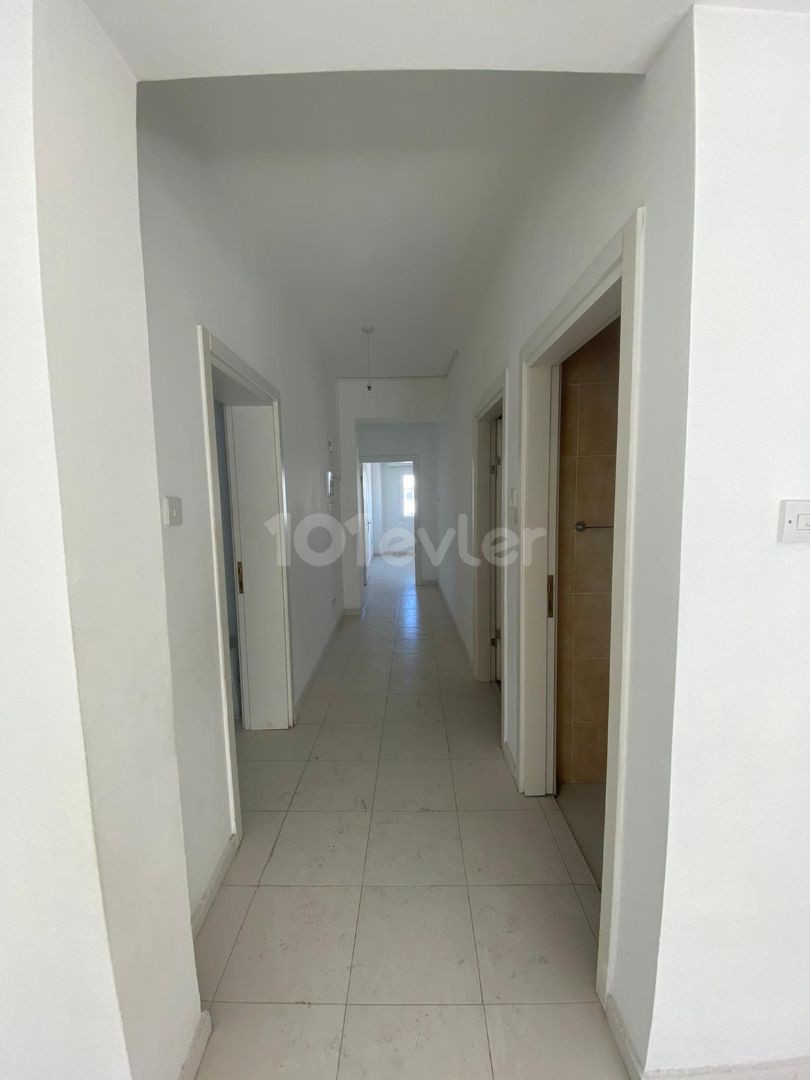 3+1 Offices for Rent in Kyrenia Central ** 