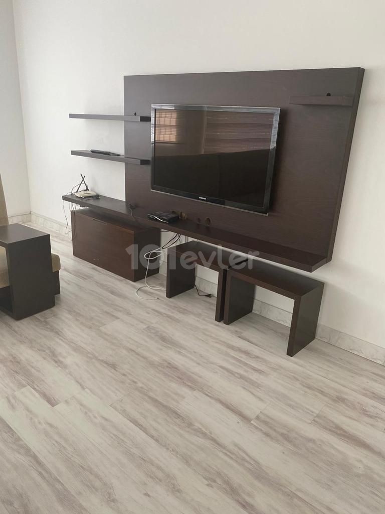 Lux Fully Furnished 3+1 Furnished Apartment with Central Heating in Köşklüçiftlik ** 