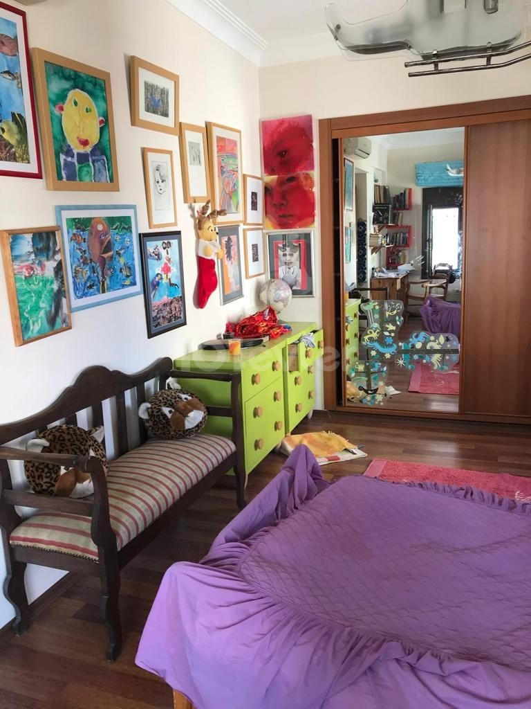 Ortaköy'de Muhteşem Merkezi Isıtmalı + Şömineli Lüx  Ticari Villa 5+2 Kiralık / Satılık