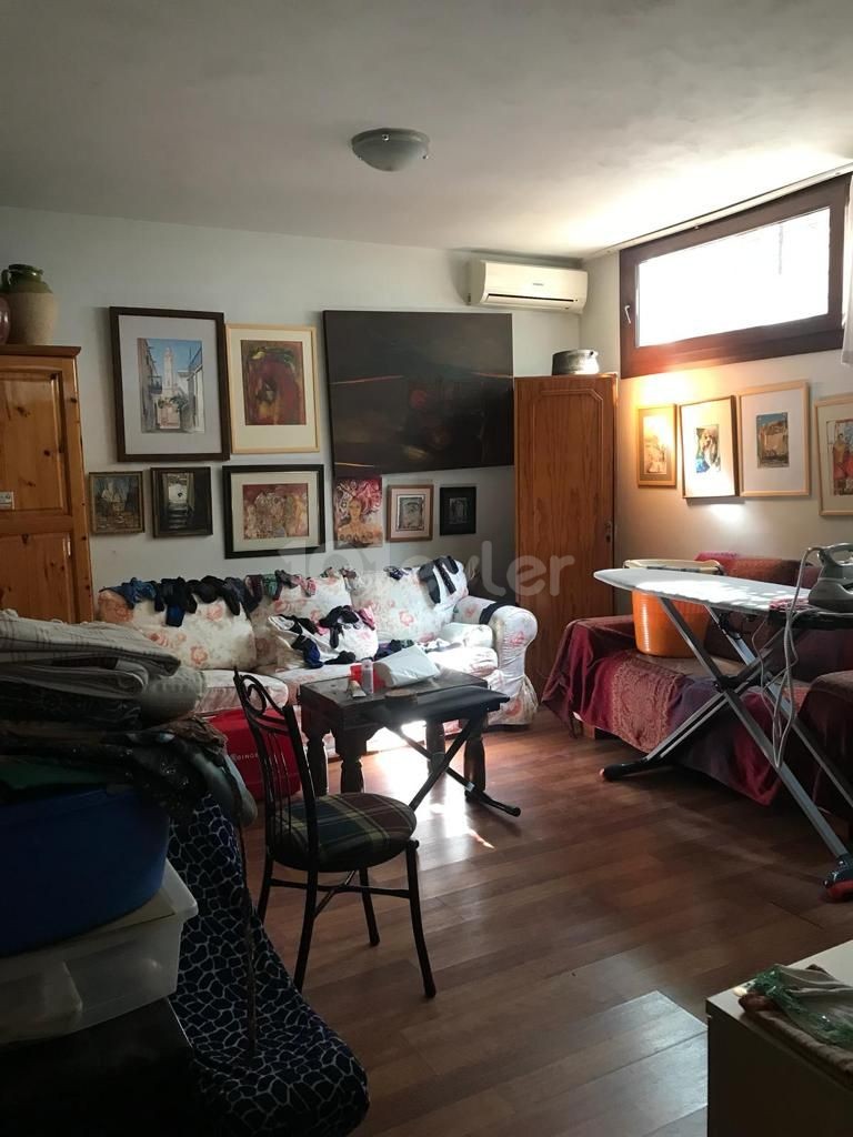 Ortaköy'de Muhteşem Merkezi Isıtmalı + Şömineli Lüx  Ticari Villa 5+2 Kiralık / Satılık