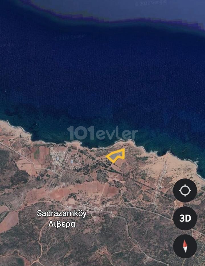 Land for Sale Near the Sea in Sadrazamkoy (Opportunity) ** 