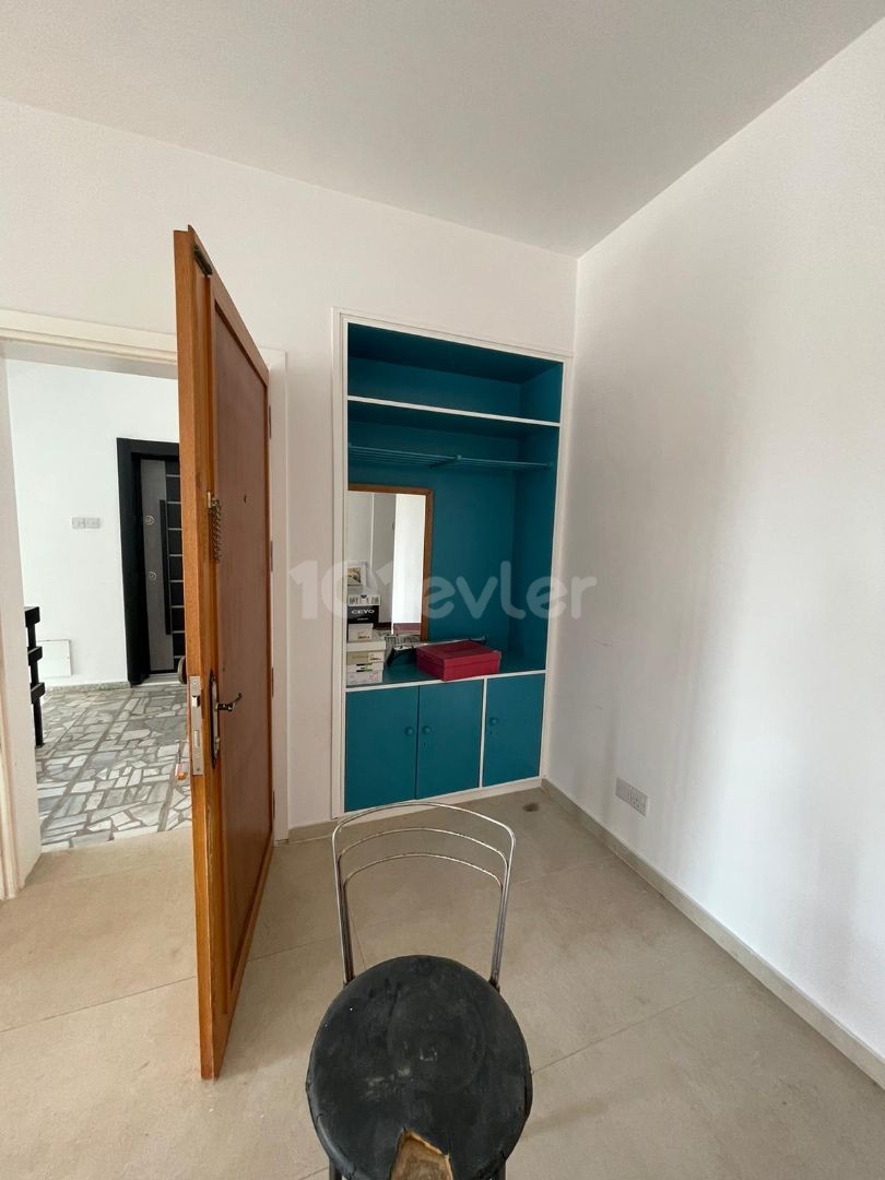 Dereboyu'nda Ana Cadde Üzeri Satılık 3+1 Penthouse