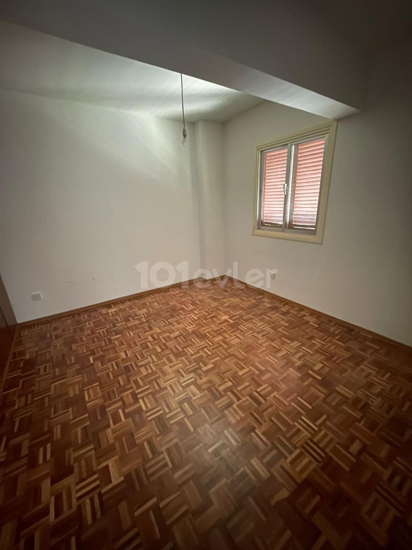 3 + 1 Apartment for Rent in Köşklüçiftlik without Furniture ** 