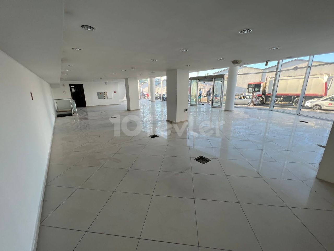 Complete Rental Workplace in Kyrenia Center ** 