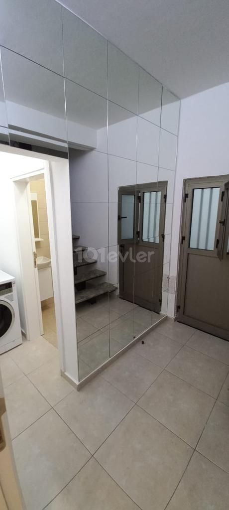 Gönyeli'de Full Eşyalı Kiralık 3+1 Villa