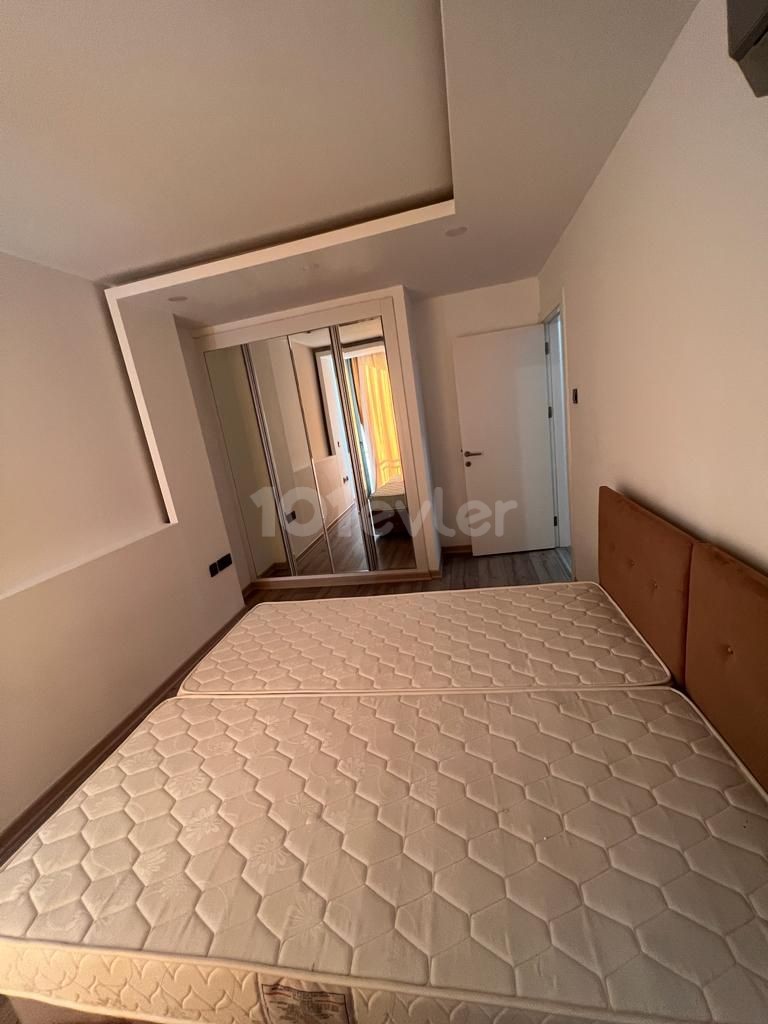 Girne Merkez 'de Kiralık Aylık Ödemeli 2+1 Daire 