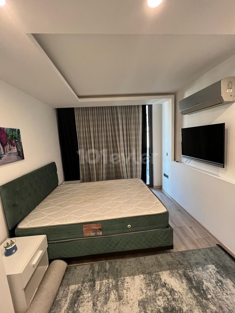 Girne Merkez 'de Kiralık Aylık Ödemeli 2+1 Daire 