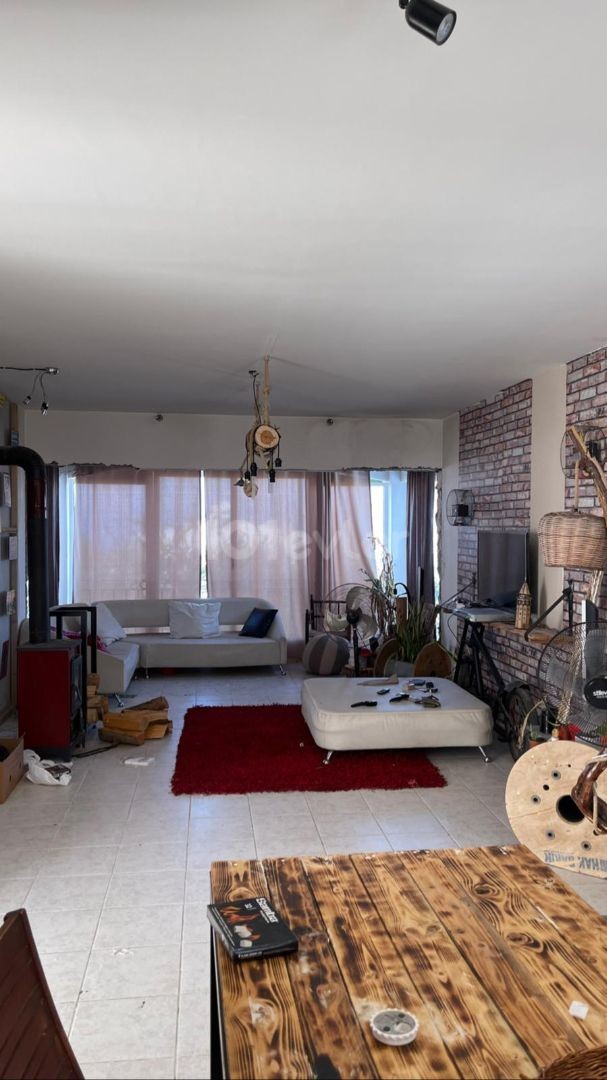 Flat For Sale in Çatalköy, Kyrenia