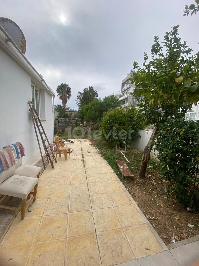 4+2 Detached House for Sale in Marmara