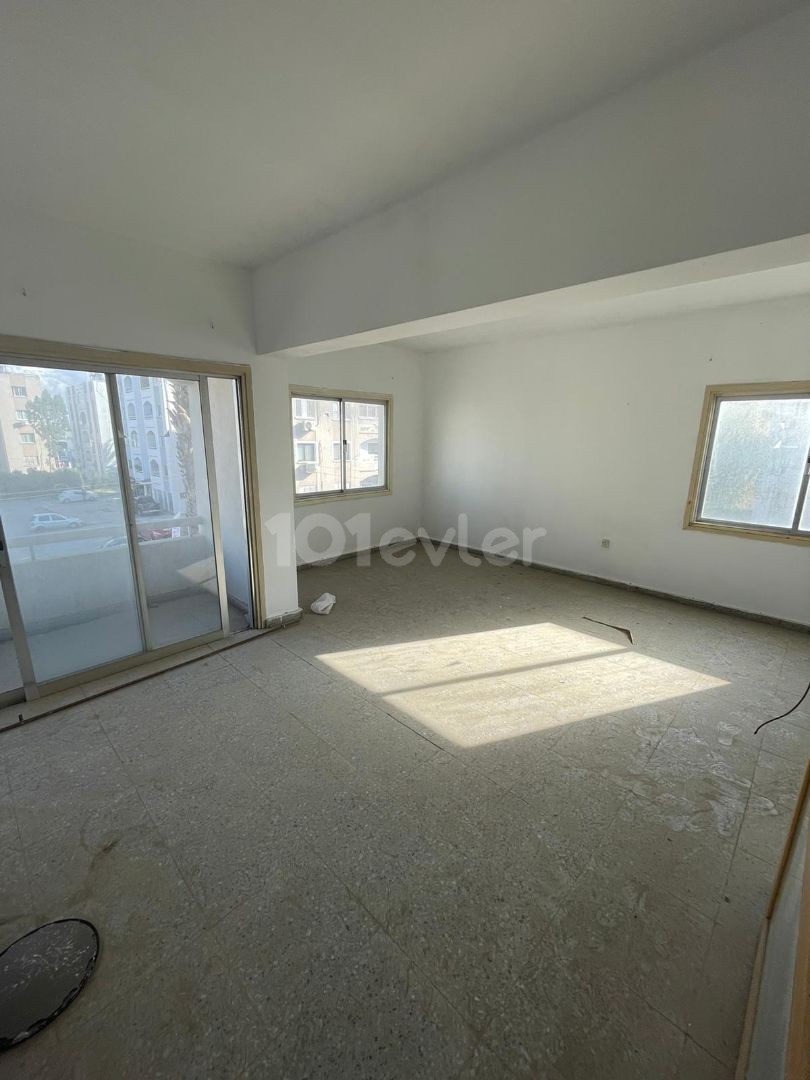 3+1 Apartment for Sale in Kaymakli (Price Reduced)