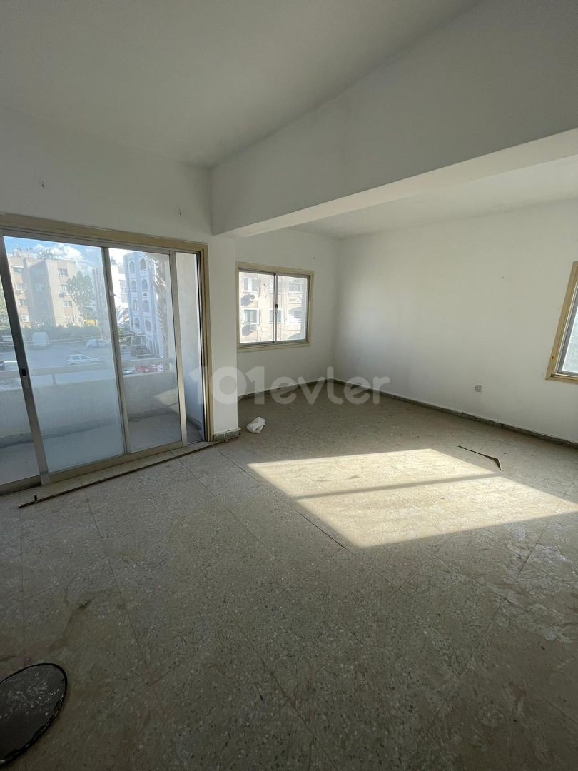 3+1 Apartment for Sale in Kaymakli (Price Reduced)