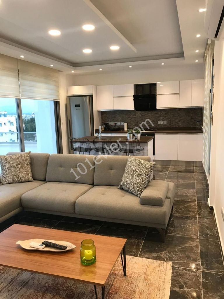 Ortaköy'de Ultra Lüks Kiralık 2+1 Penthouse