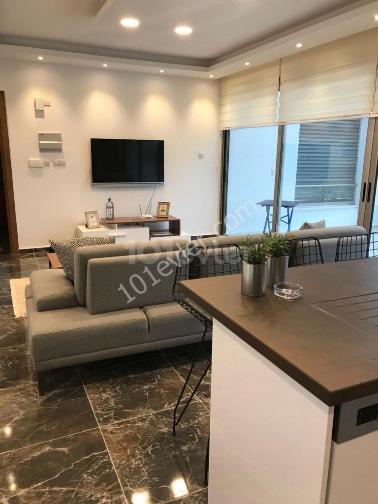 Ortaköy'de Ultra Lüks Kiralık 2+1 Penthouse