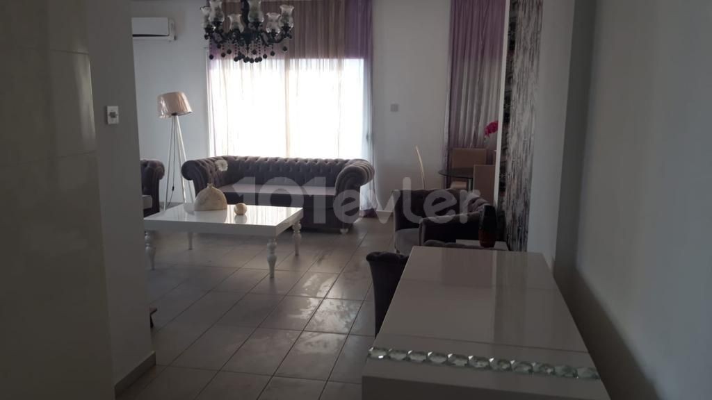 Gönyeli'de Full Eşyalı Kiralık 3+1 Daire