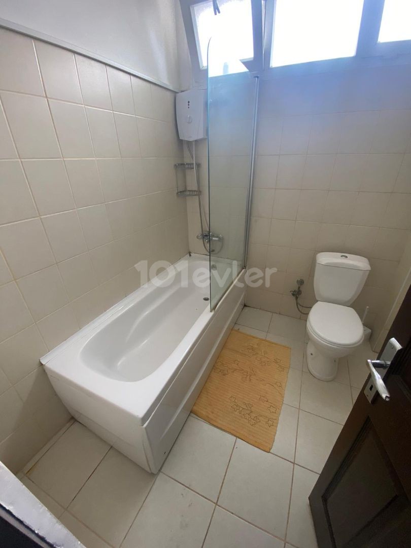 Flat To Rent in Köşklüçiftlik, Nicosia