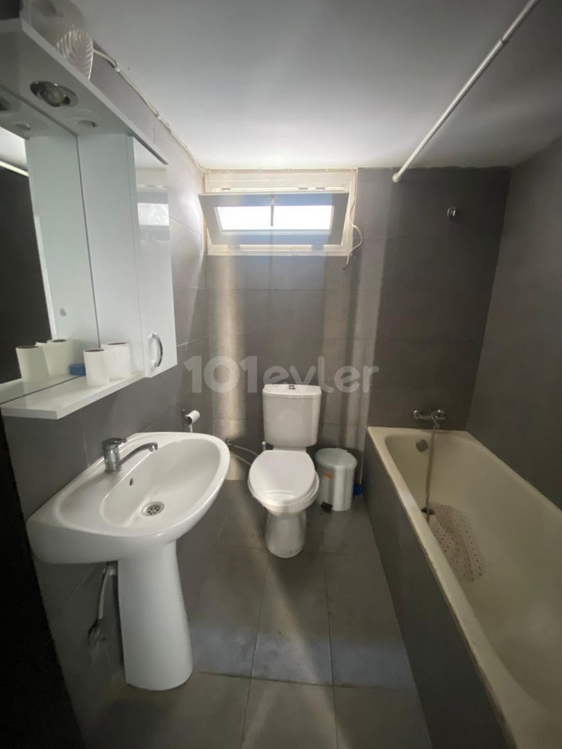 Office To Rent in Küçük Kaymaklı, Nicosia