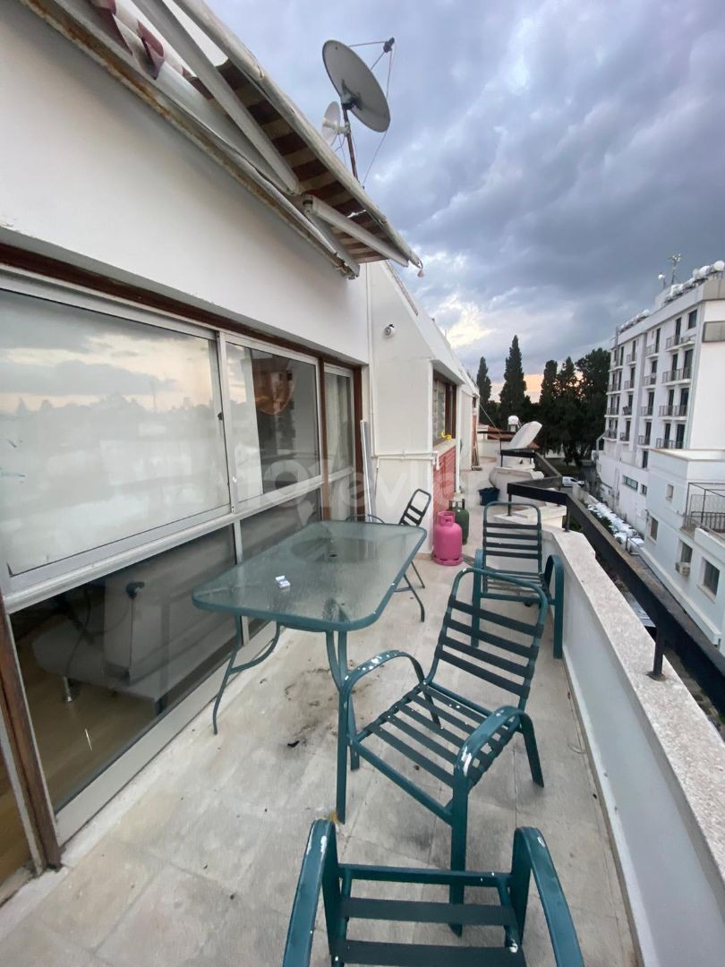 Penthouse To Rent in Köşklüçiftlik, Nicosia