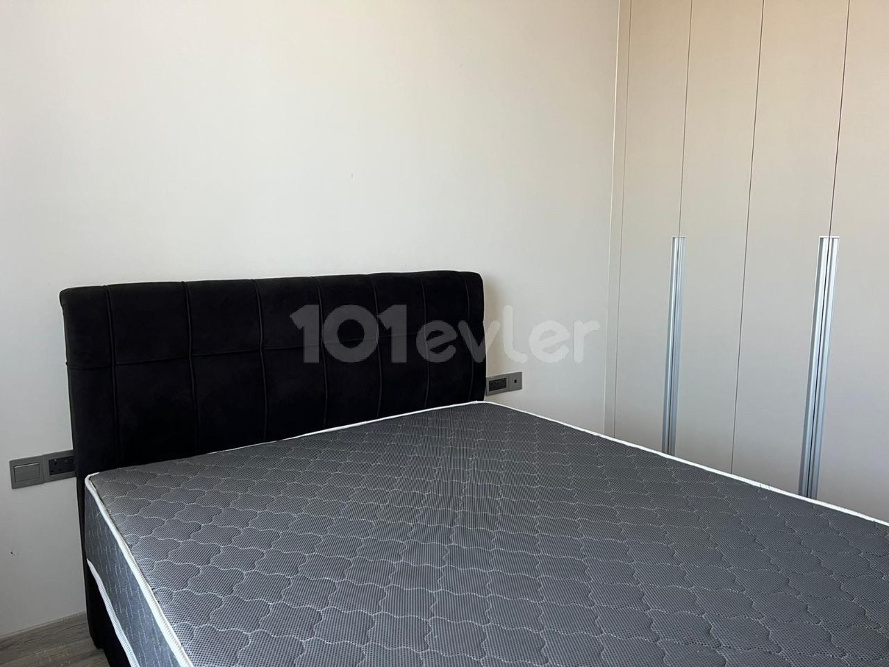 3+1 Luxury Flat for Rent in the Center of Kyrenia