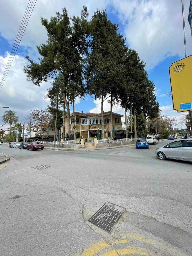 Business To Rent in Köşklüçiftlik, Nicosia