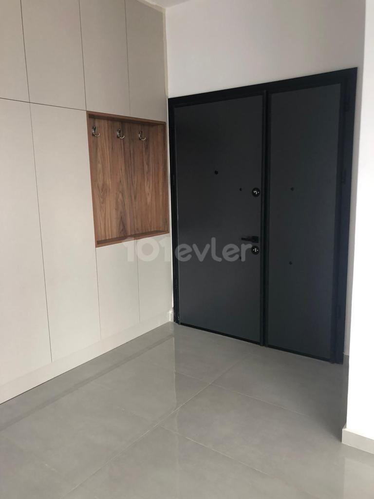 Yeni Boğaziçin'de Modern Lüx Özel  Havuzlu 4+1 Villa