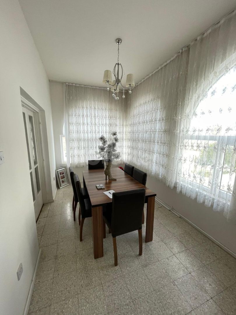 Flat To Rent in Köşklüçiftlik, Nicosia