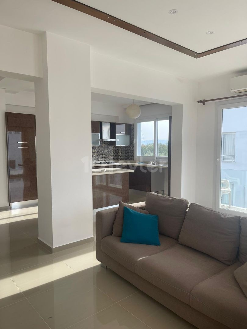 2+1 Penthouse for Rent in Metehan 