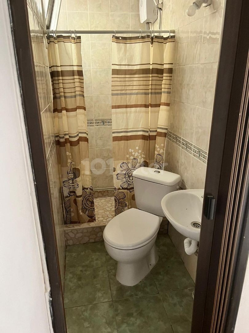 Studio Flat To Rent in Girne Merkez, Kyrenia