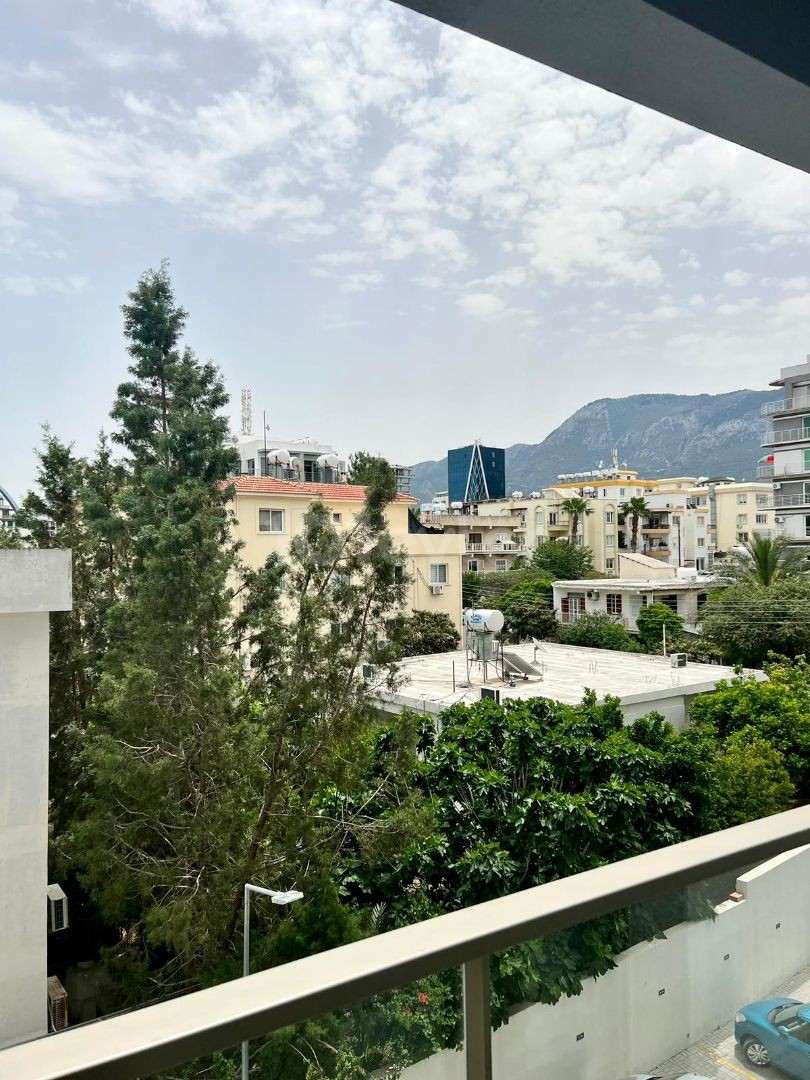 Flat To Rent in Girne Merkez, Kyrenia