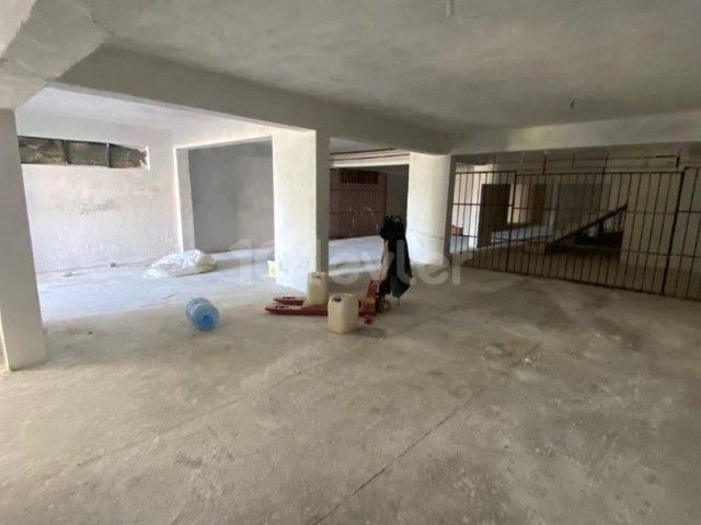 450m2 انبار برای فروش در Ortaköy