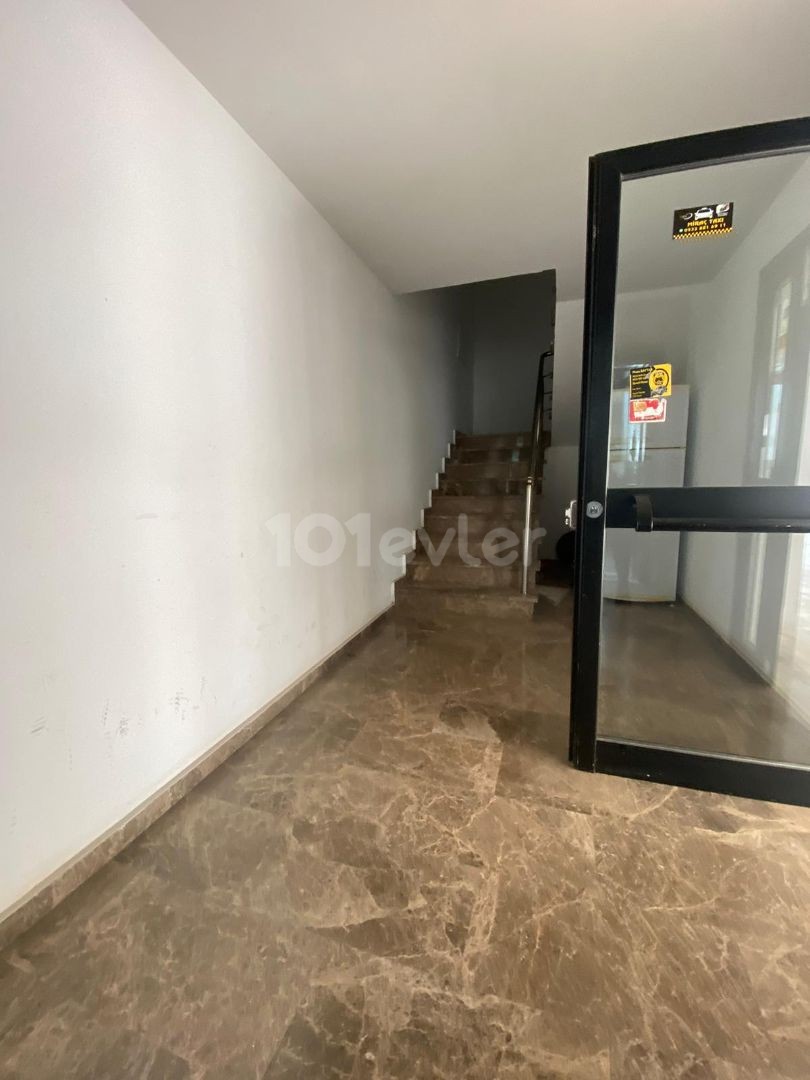 2+1 Air Conditioned Flat for Sale in Marmara